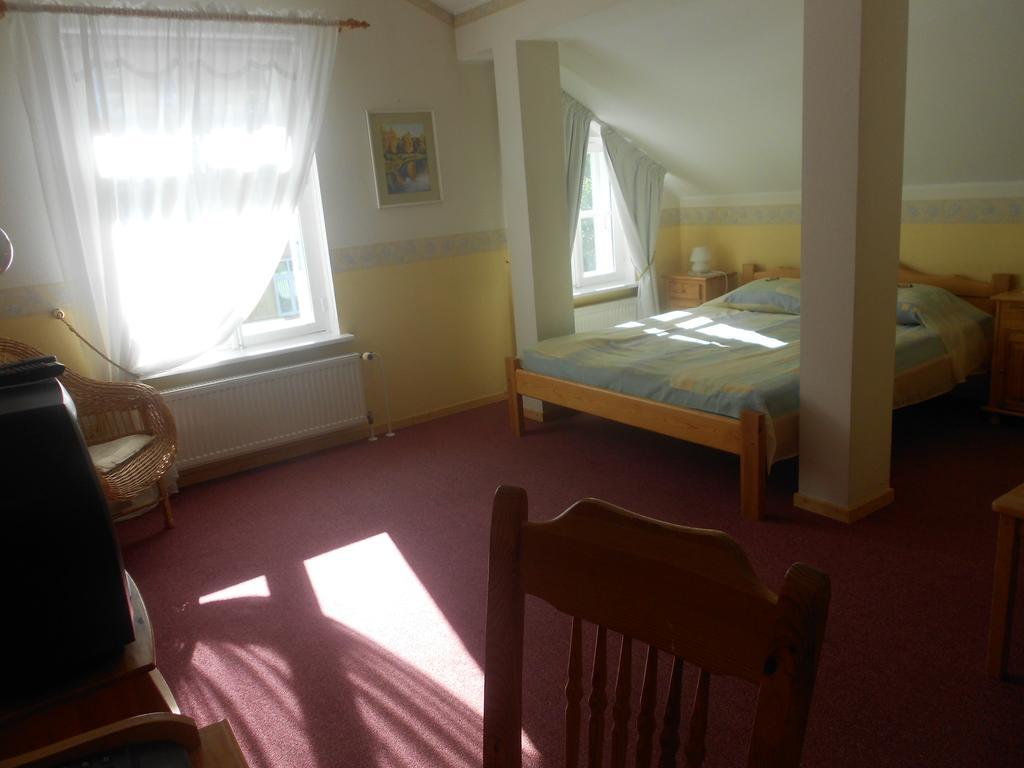 Poska Villa Guesthouse Tallinn Room photo